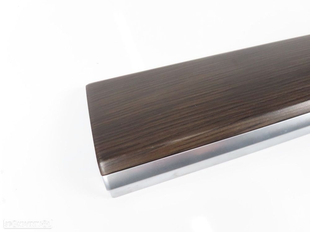 Friso do Compartimento do Tablier em Madeira Natural Direito Seminovo/ Original... - 2