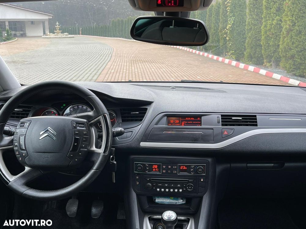 Citroën C5 1.6HDi FAP Susp M Attraction - 9