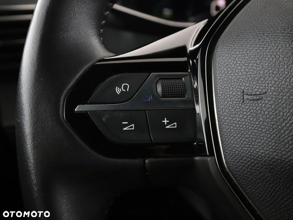 Peugeot 2008 PureTech 100 Stop&Start Allure Pack - 33