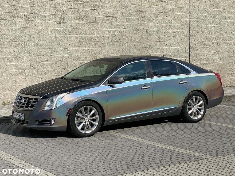 Cadillac XTS - 2