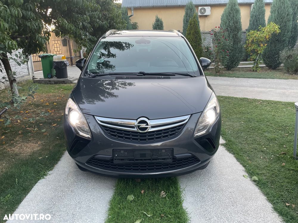 Opel Zafira - 11