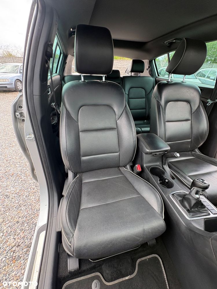Kia Sportage 1.7 CRDI Business Line 2WD - 34