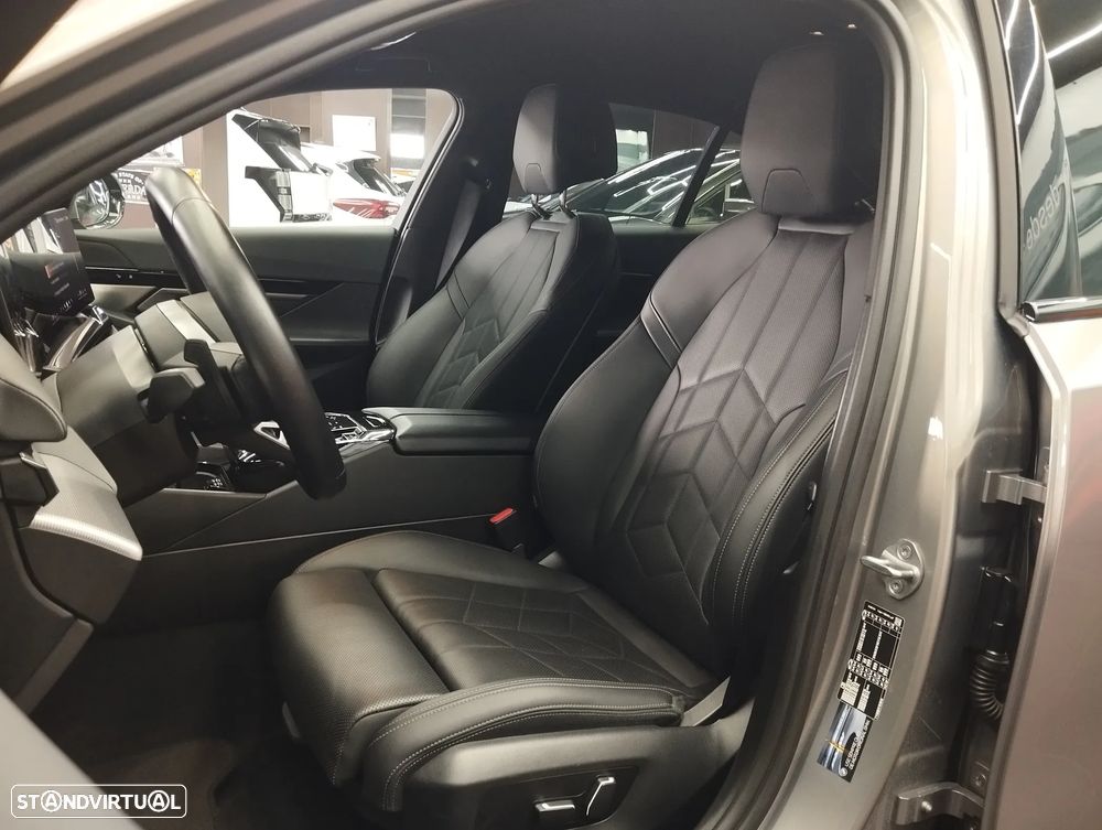 BMW 520 d Pack Desportivo M - 17