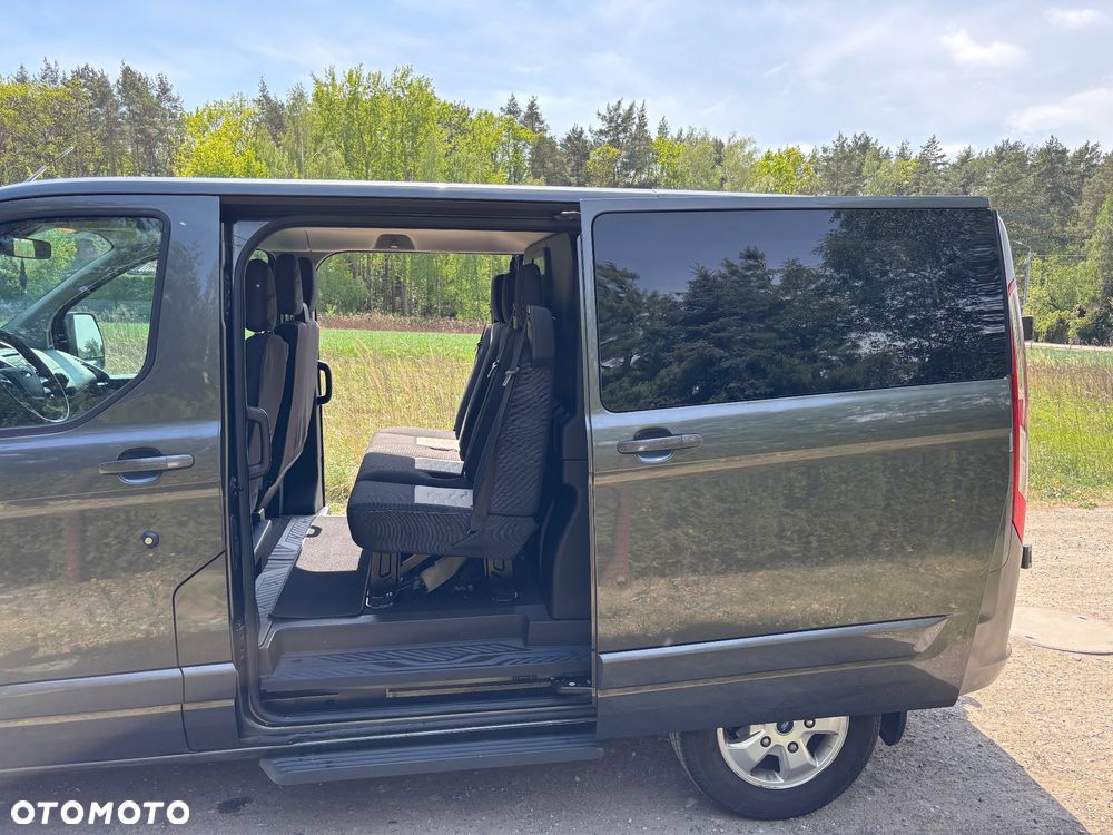 Ford Transit Custom 290 L2H1 Limited - 16