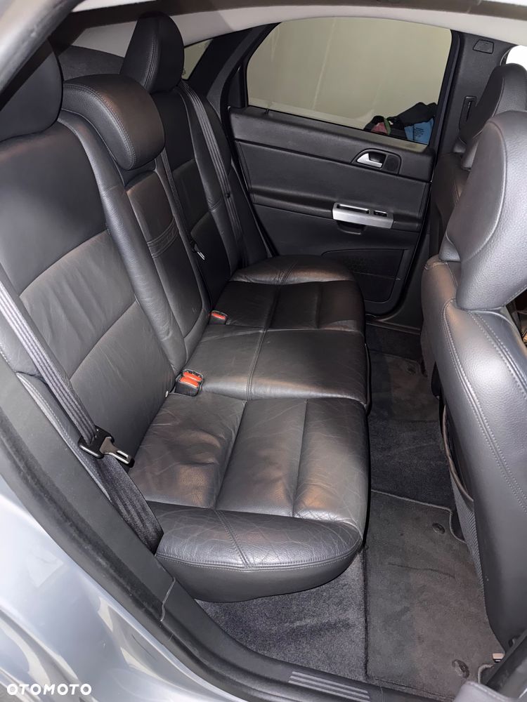 Volvo S40 T5 Summum - 28