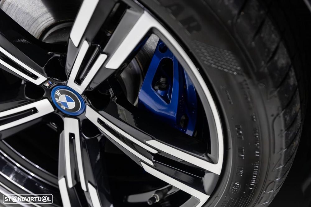 BMW 330 e Pack M Auto - 21