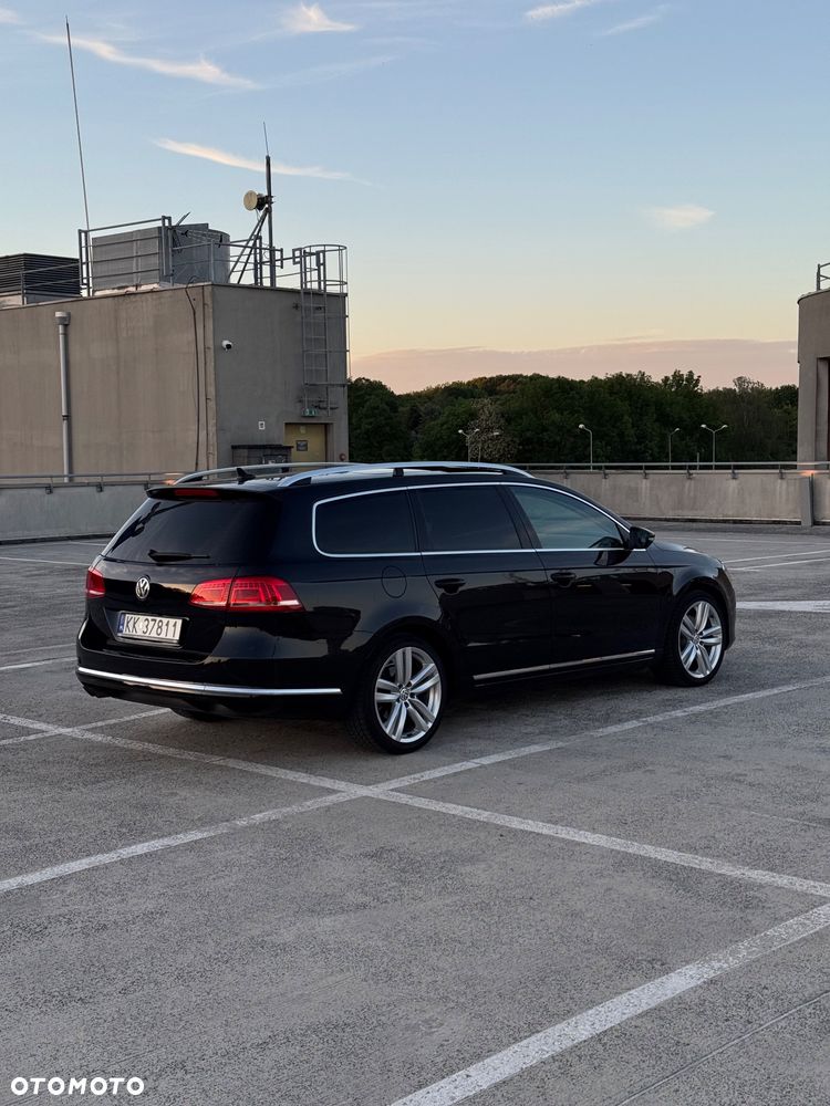 Volkswagen Passat 2.0 TDI Highline DSG - 2
