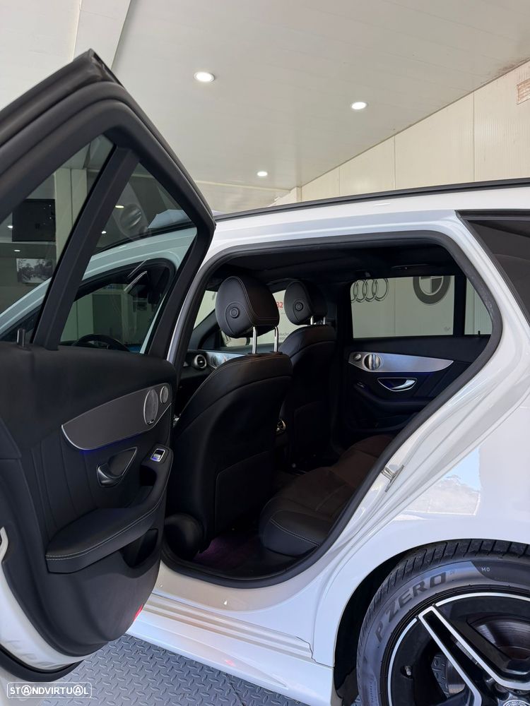 Mercedes-Benz C 300 de AMG Line - 22