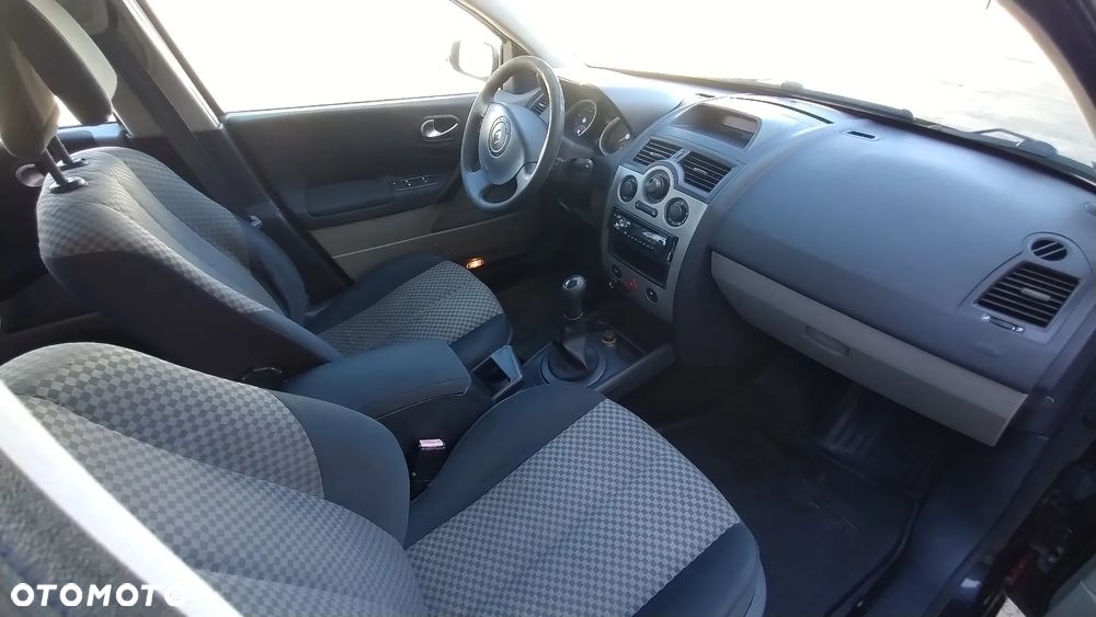 Renault Megane - 23