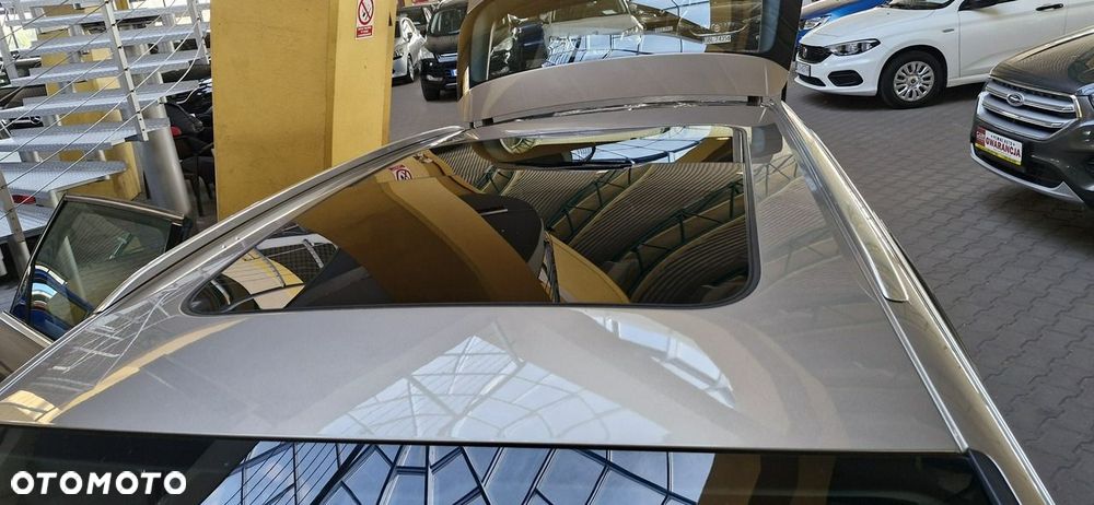 Audi A4 Avant - 11