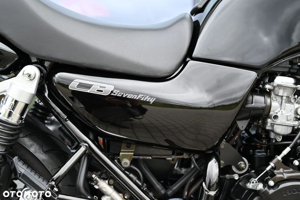 Honda CB - 17
