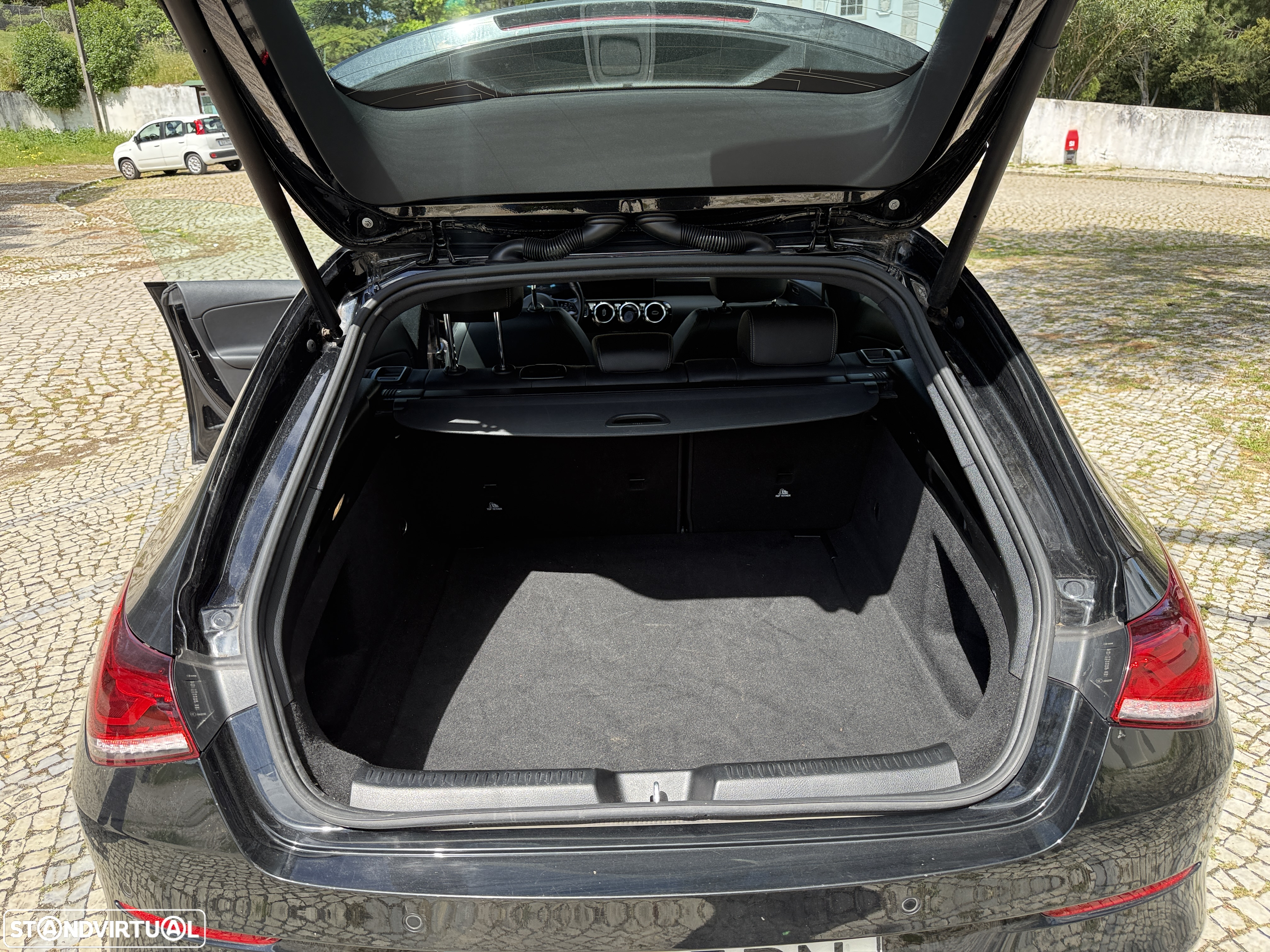 Mercedes-Benz CLA 180 d Shooting Brake 7G-DCT Progressive - 7