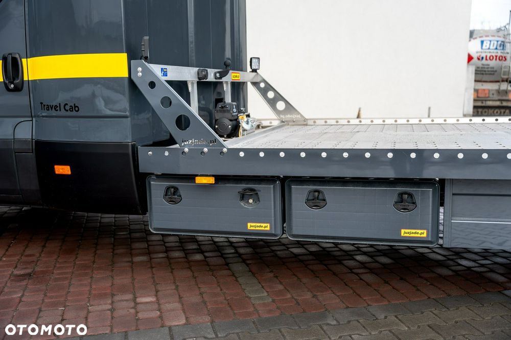 Iveco Daily - 8
