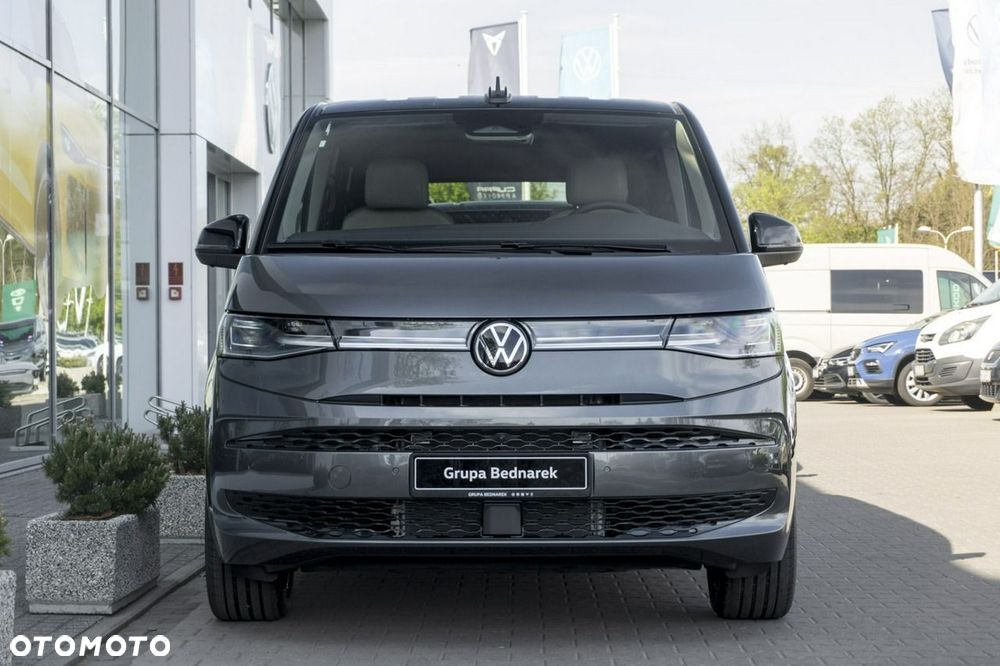 Volkswagen Multivan - 5