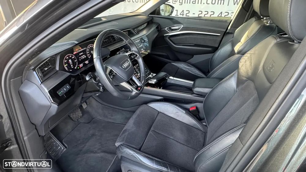 Audi e-tron Sportback - 17