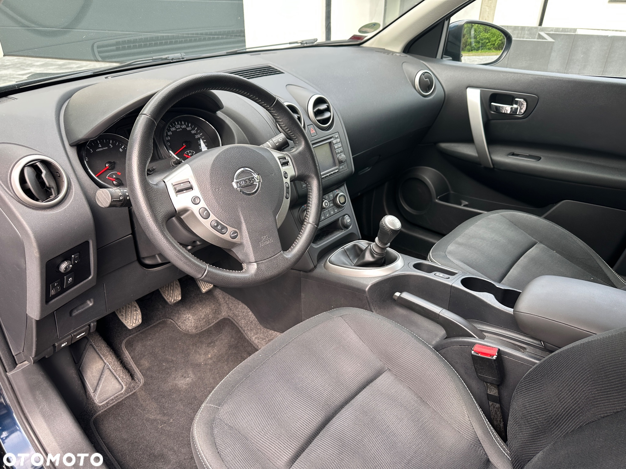 Nissan Qashqai 2.0 visia - 7