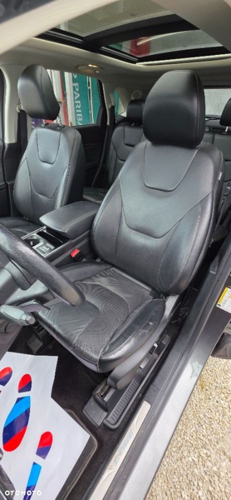 Ford Edge - 24
