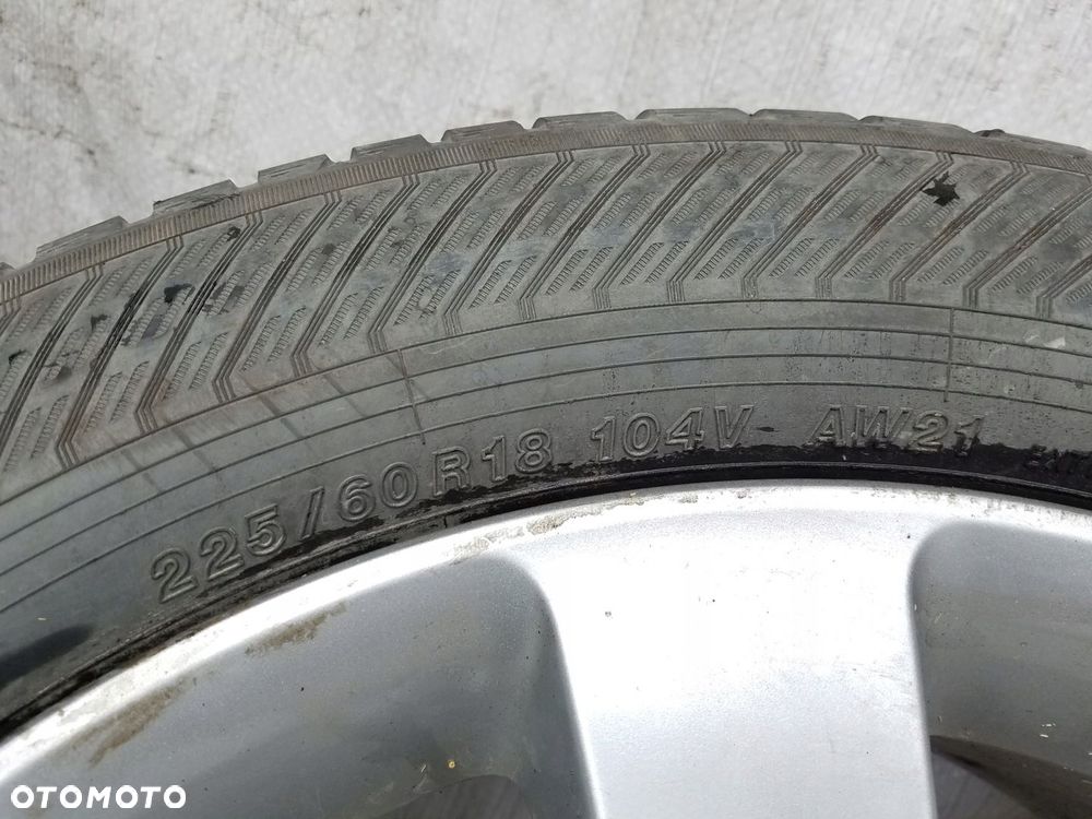 OPONA OPONY YOKOHAMA BLUEARTH-4S AW21 225/60 R18 6-7 MM - 8