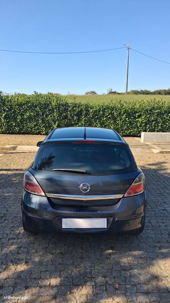Opel Astra 1.3 CDTi Enjoy - 10