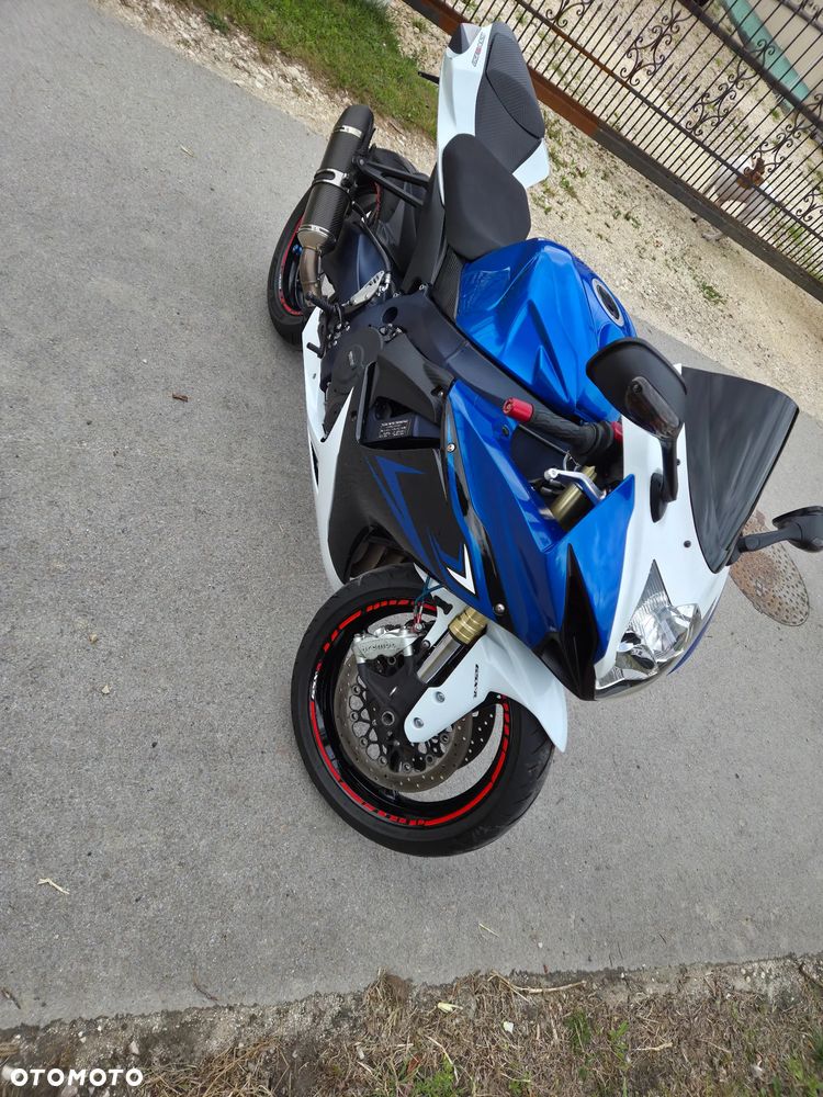 Suzuki GSX-R - 13