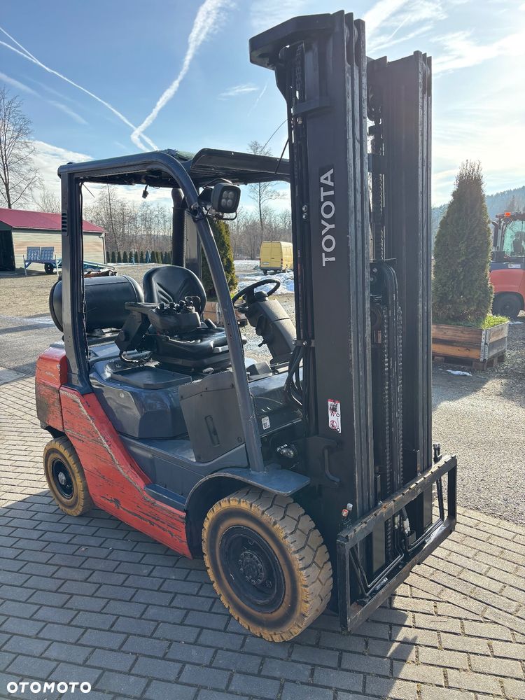 Toyota 8FGF25  Tonero 2,5t Tony LPG BENZYNA triplex - 3