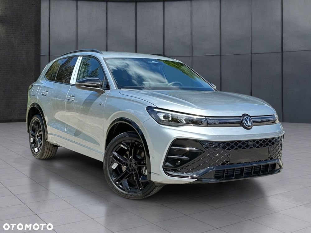 Volkswagen Tiguan - 8