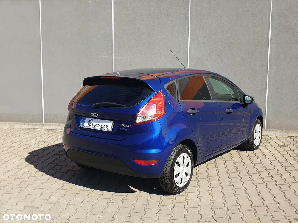 Ford Fiesta - 4