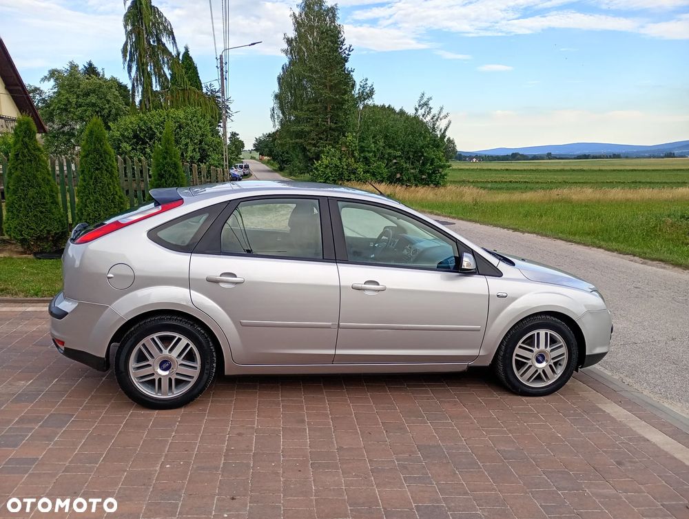 Ford Focus 1.6 Ti-VCT Style - 3