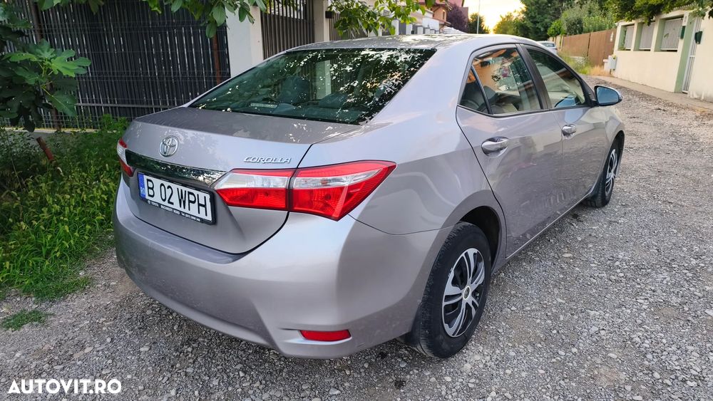Toyota Corolla 1.6 Valvematic Terra - 7