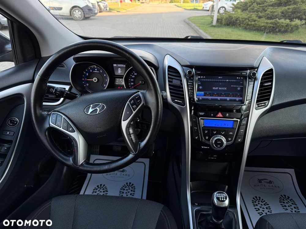 Hyundai i30 1.4 Passion - 7
