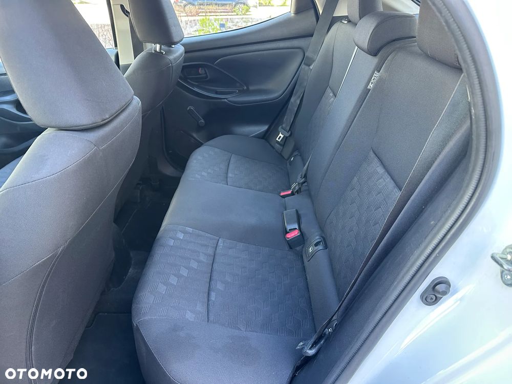 Toyota Yaris 1.0 Comfort - 11