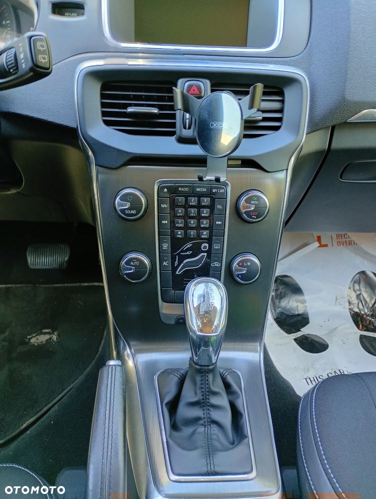 Volvo V40 - 9