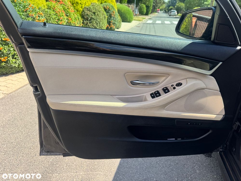 BMW Seria 5 - 15