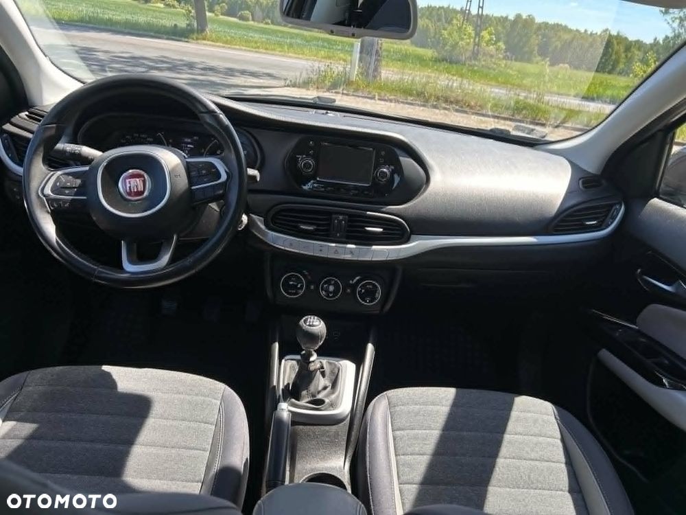 Fiat Tipo 1.4 16V Lounge - 10