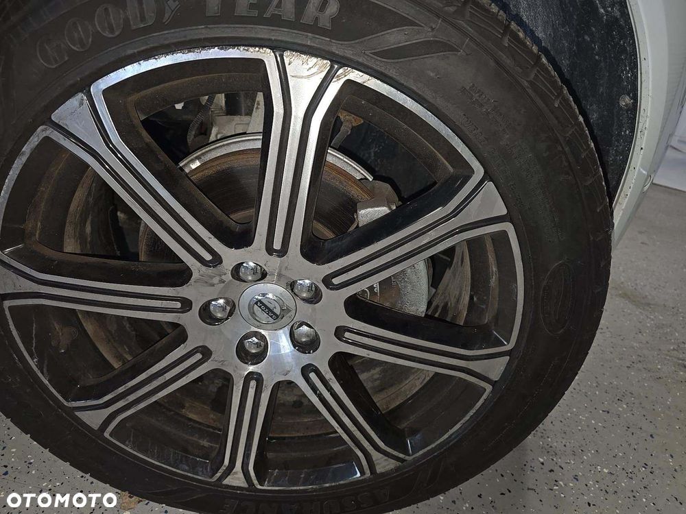 Volvo XC 60 T5 AWD Inscription - 17