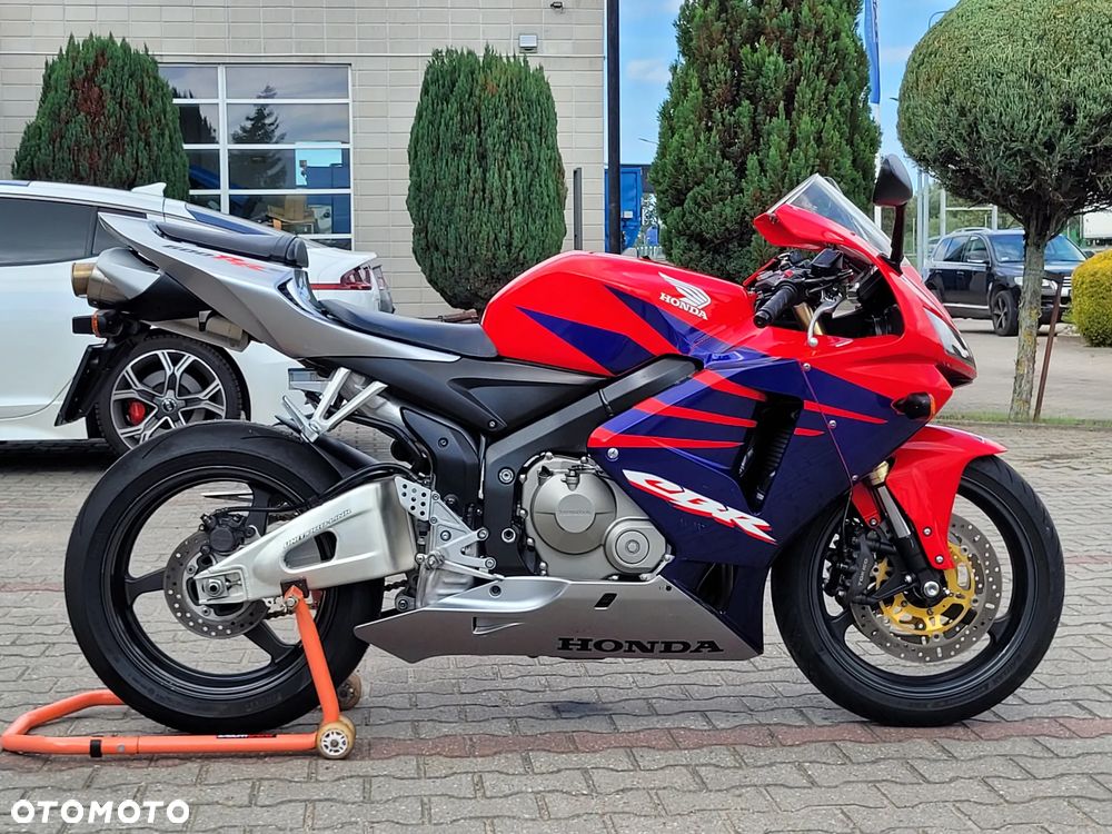 Honda CBR - 14