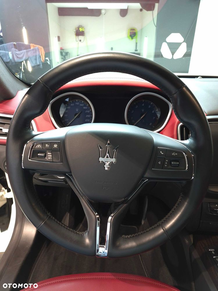 Maserati Ghibli - 7