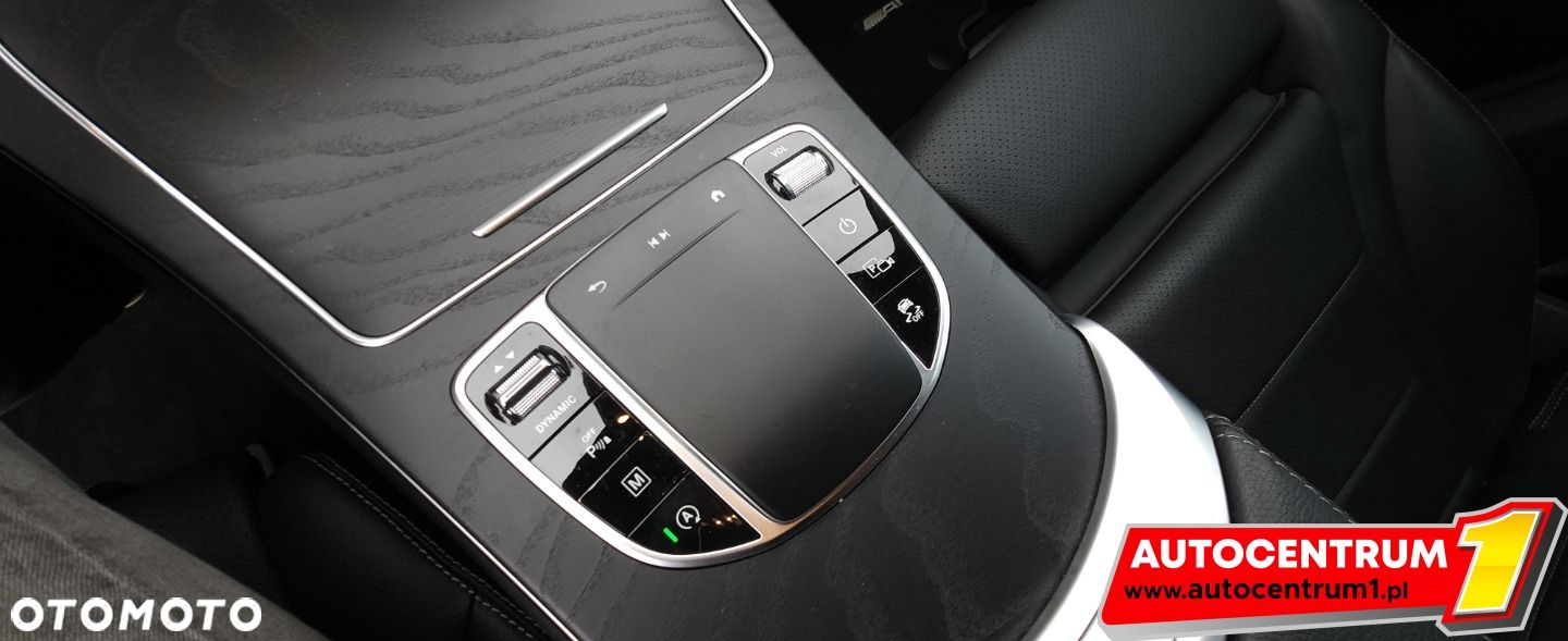 Mercedes-Benz GLC - 27