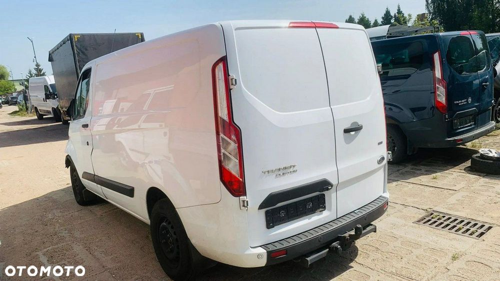 Ford Transit Custom - 5