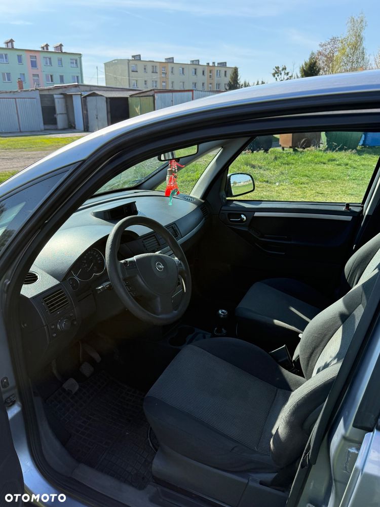 Opel Meriva 1.7 CDTI - 11