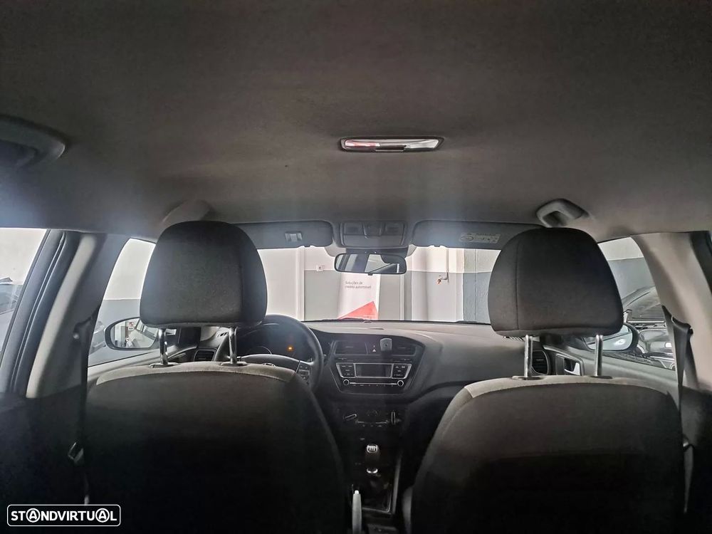 Hyundai i20 1.2 Comfort - 16