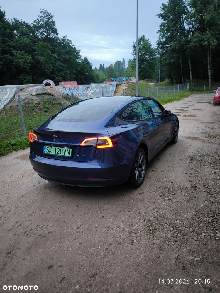 Tesla Model 3 - 7