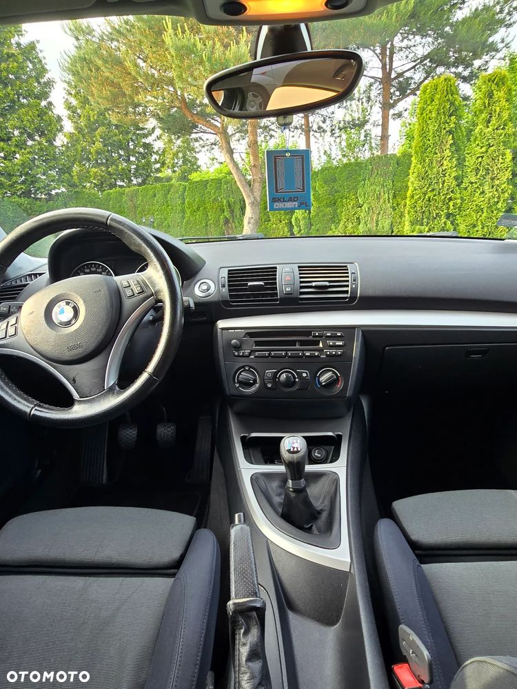 BMW Seria 1 120d - 11
