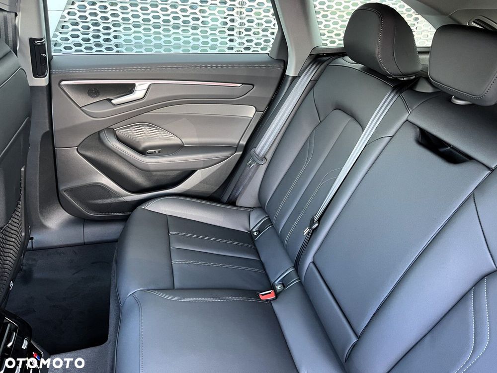 Audi A6 - 28