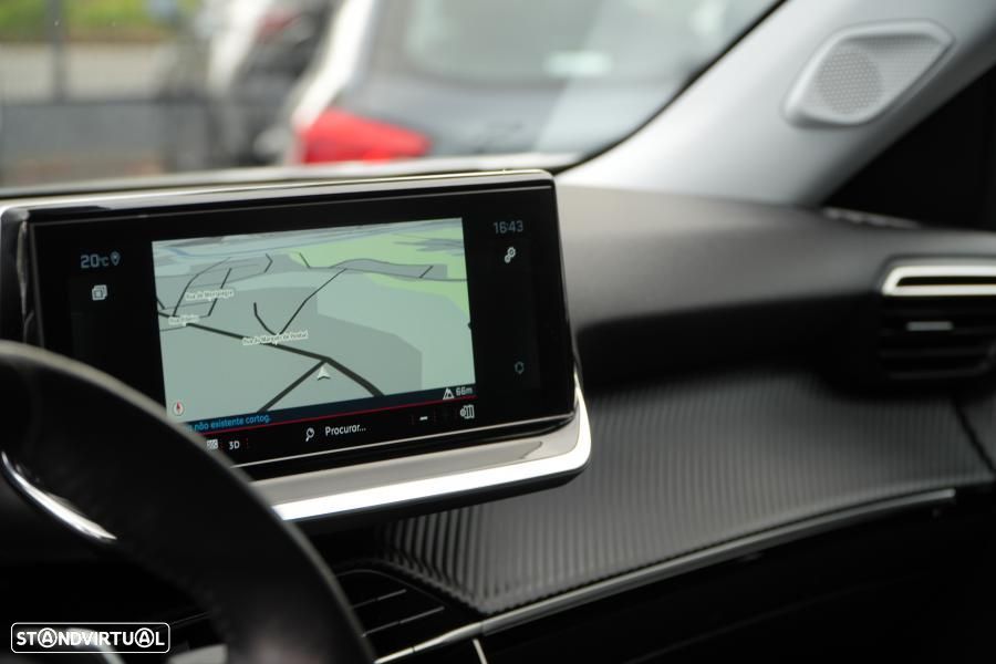 Peugeot 2008 1.2 PureTech Allure Pack EAT8 - 14