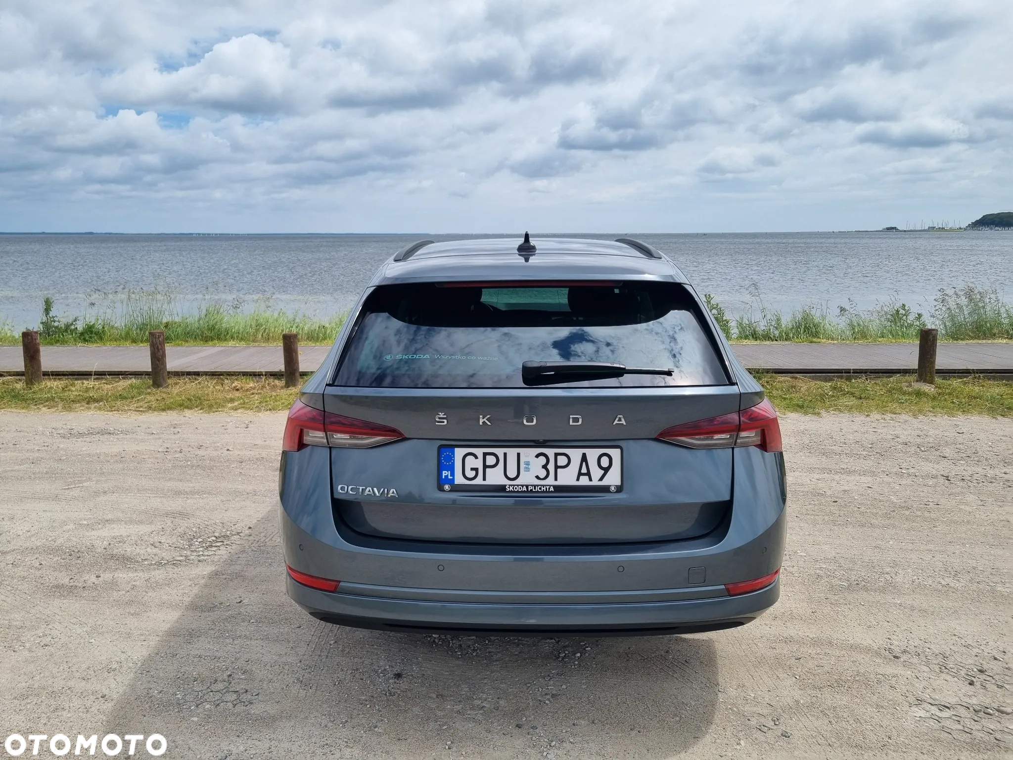 Skoda Octavia 2.0 TDI Ambition DSG - 5