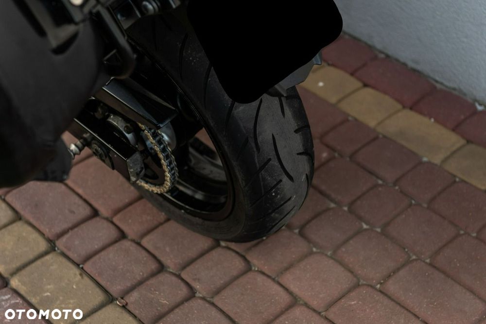 Suzuki GSX - 9