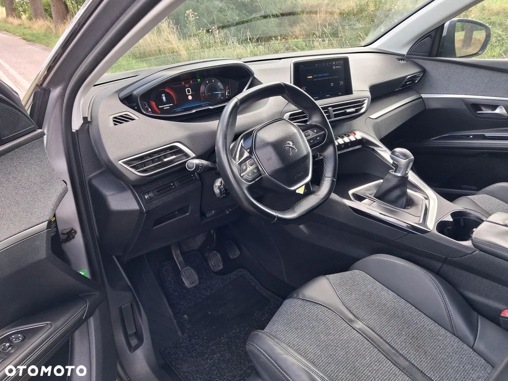 Peugeot 5008 1.5 BlueHDi Active S&S - 14