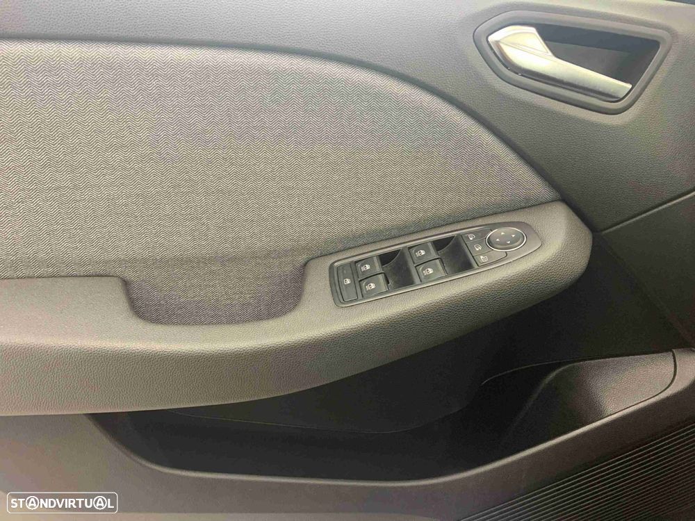 Renault Clio 1.0 TCe Techno Bi-Fuel - 11
