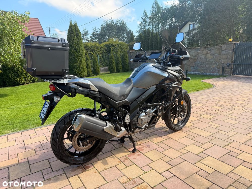 Suzuki V-STROM - 8